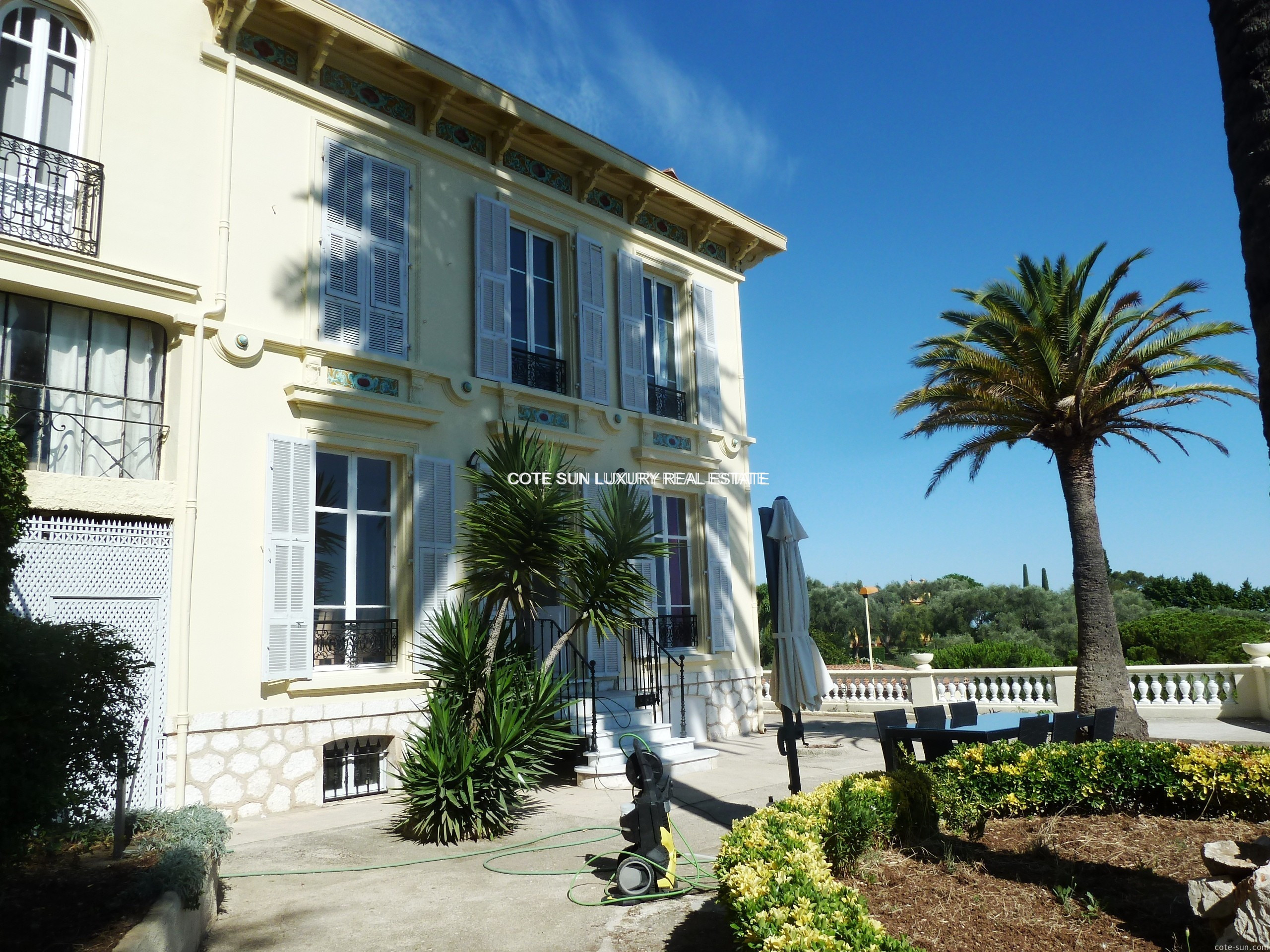 "Belle Epoque" for rent Agence Côté Sun